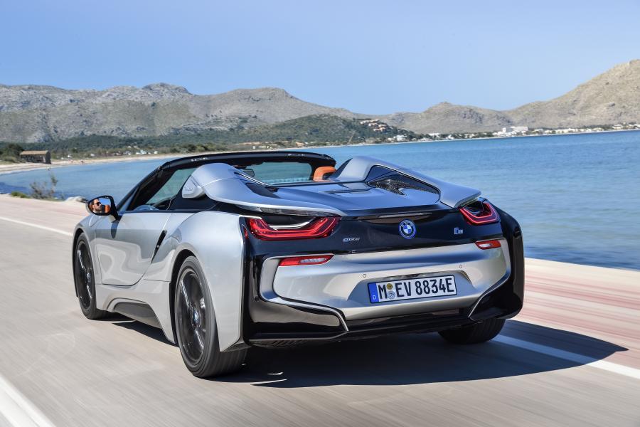 BMW i8 Roadster (I15) 2018 года  (WW) (фото 106 из 198)